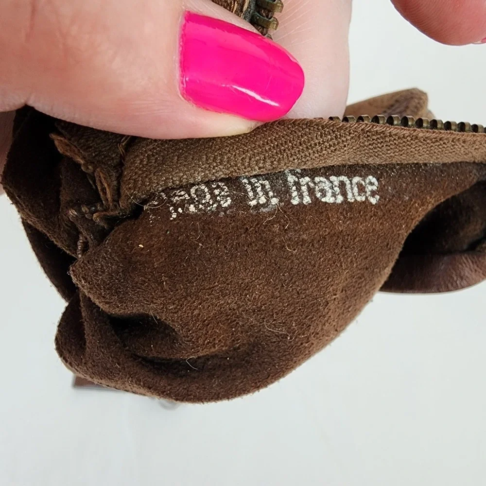 The Unbranded Brand vintage women